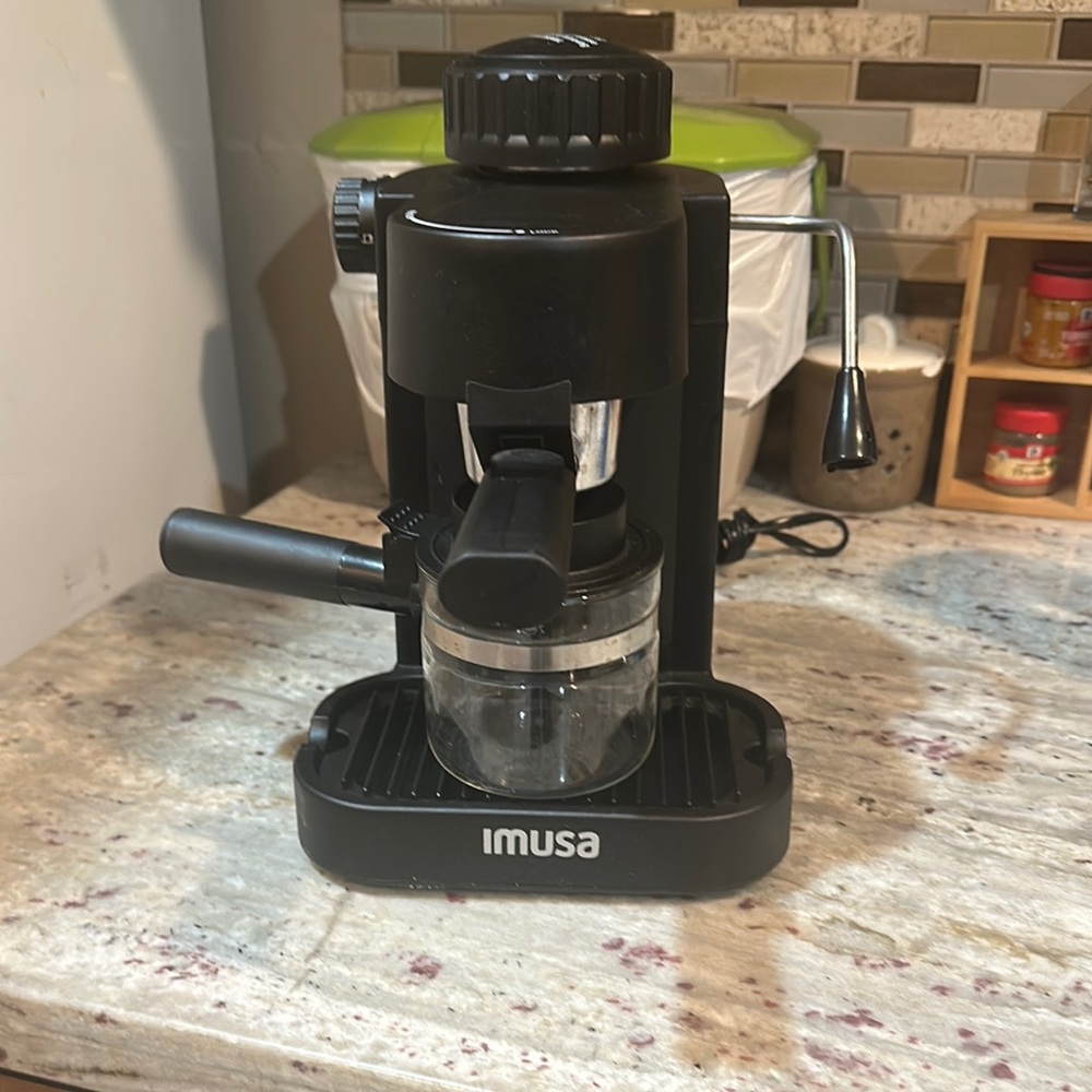 Imusa Black Espresso Maker